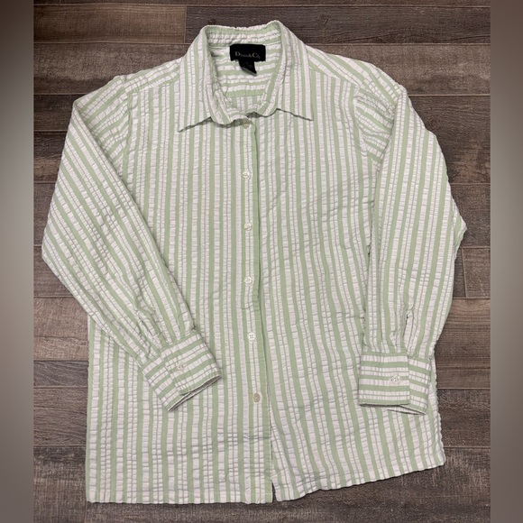 Denim&Co Tops - Vintage Denim&Co Green and White Striped Textured ButtonDown Shirt Size Small